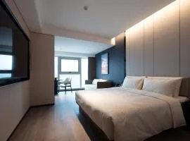 Atour Hotel Nanchang Honggu Beach Greenland Central Park