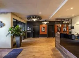 Ibis Sion