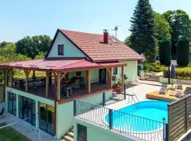 Villa Magic by Villas Guide