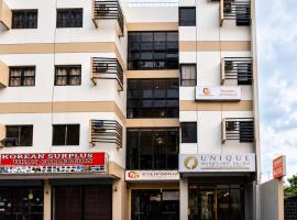 California Signature Suites, khách sạn ở Sudtungan