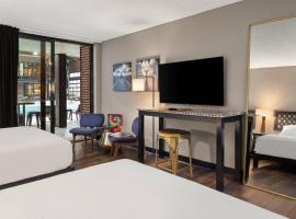The Highlander Hotel, Ascend Hotel Collection, hotel in Iowa City