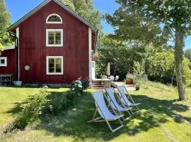 Beautiful cottage, a rural getaway