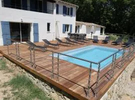 Villa d'exception avec grande terrasse et piscine
