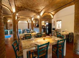 Dmora Retreat, hotel in Parma