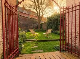 Cocon avec jardin & Wifi en plein centre-ville