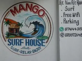 Mango Surf House