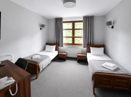 Hotel RED, hotel em Ostrowiec Świetokrzyski