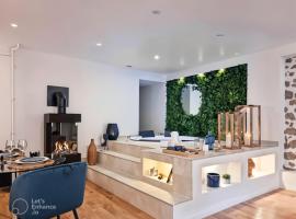 Suites avec Jacuzzi Privé & Terrasse - Vieille Ville d'Annecy: Annecy'de bir otel