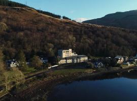 Loch Long Hotel โรงแรมในอาร์โรคาร์