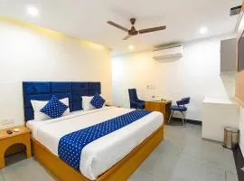 Hotel NH7 Zirakpur Bus stand