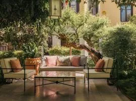 Hospes Palacio de los Patos, a Member of Design Hotels