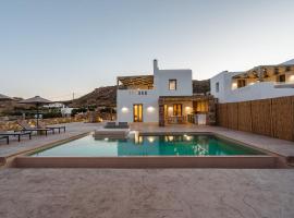 Thalelion 3 bedroom Villas with private pool and Jacuzzi, Hotel in Naxos Chora