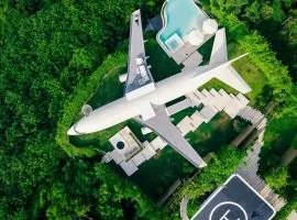 Private Jet Villa Uluwatu