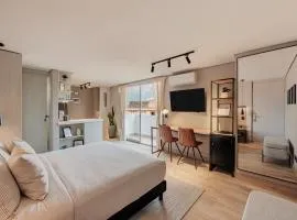 Loft con Balcon y Vista a la Ciudad l El Poblado