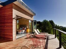 Mountain Bungalow private hot tub&swimming pool