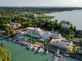 Hotel Yacht Wellness & Business