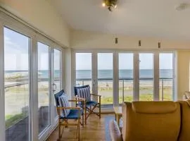 5 Bed in Aberaeron oc-r43318