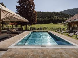 Hotel loj - our kind of place, hotel a Flachau