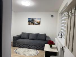 Будинок відпочинку, Hotel in Weljatyn