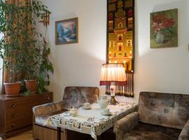 Feel The Old Socialist Style Apartment
