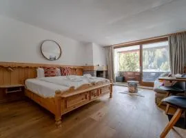 Modern LAAX apt Swimming Pools Wellness and Tennis