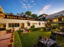 Hotel New Mamta by SSH 350 Metres from Nakki Lake, hotell i Ābu
