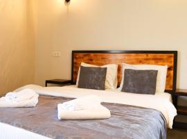 WaterFall Hotel, hotelli Jerevanissa