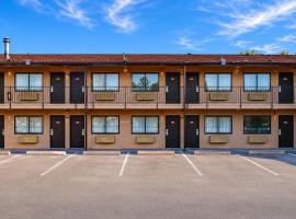Travel Inn By OYO Omaha, Hotel in Omaha
