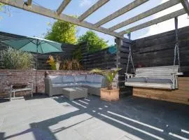 Garden View Apartment