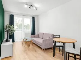 Górka Narodowa Chic Apartment by BookingHost