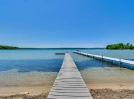 ~ 4,000 Sq Ft Cabin on Glen Lake: Deck & Views!