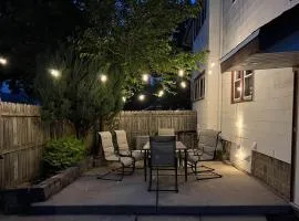 Near AmFam Field & Pettit |Sleeps 12|4BR + Parking