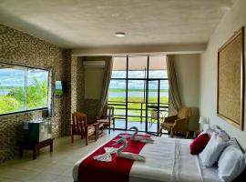 Viesnīca La Posada del Cauchero Hotel & Suites pilsētā Ikvitosa