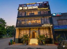 Hotel Velvet Dreams Inn & Banquet, hotel v destinácii Kharar