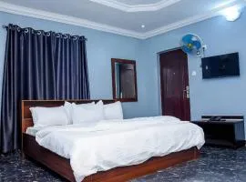 Luxury Deluxe 1 Bed, 1 Bath