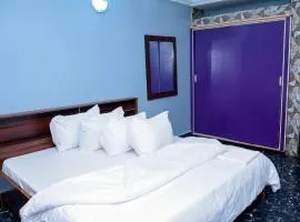 Luxury Deluxe 1 Bed, 1 Bath
