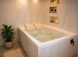 Departamento con jacuzzi 5 piso Condado 2 habitaciones