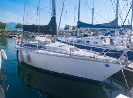 Velero Oceans Ontzi, Hendaya