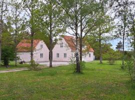 5 star holiday home in Lärbro, hotell sihtkohas Lärbro