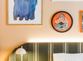 Boutique Hotel Engadinerhof - A Home for Generations – hotel w mieście Pontresina