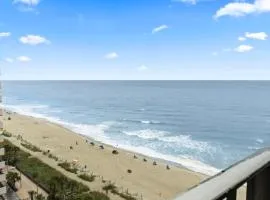 Beautifully Renovated 2 Bedroom Condo- Stunning Views- Palace 1108
