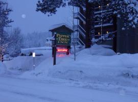 Pepper Tree Inn Tahoe City, hotel v destinaci Tahoe City