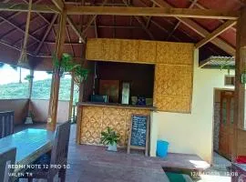 Watuburu Cottage & Restaurant
