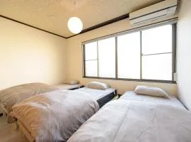 駅チカ一棟貸し 静岡駅徒歩15分 12人宿泊可 駐車場無料 家族 親戚 帰省 合宿