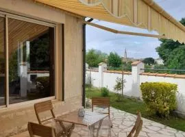 Maison au bord de l'eau, animaux OK - 4 pers. - FR-1-616-552