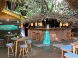 Pura Vida Surf N Stay