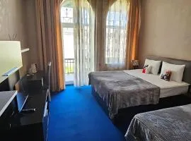 NH Nizami Hotel