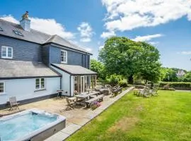 Bigbury Court Farmhouse