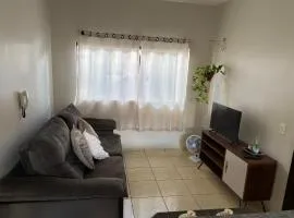 Apartamento com garagem coberta