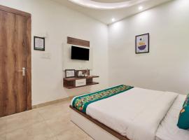 Treebo Chanakya Palm – hotel w mieście Chhatikara